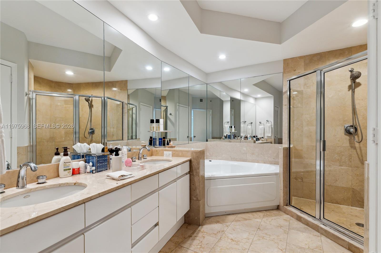 808 Brickell Key Dr #2502 Miami, FL 33131