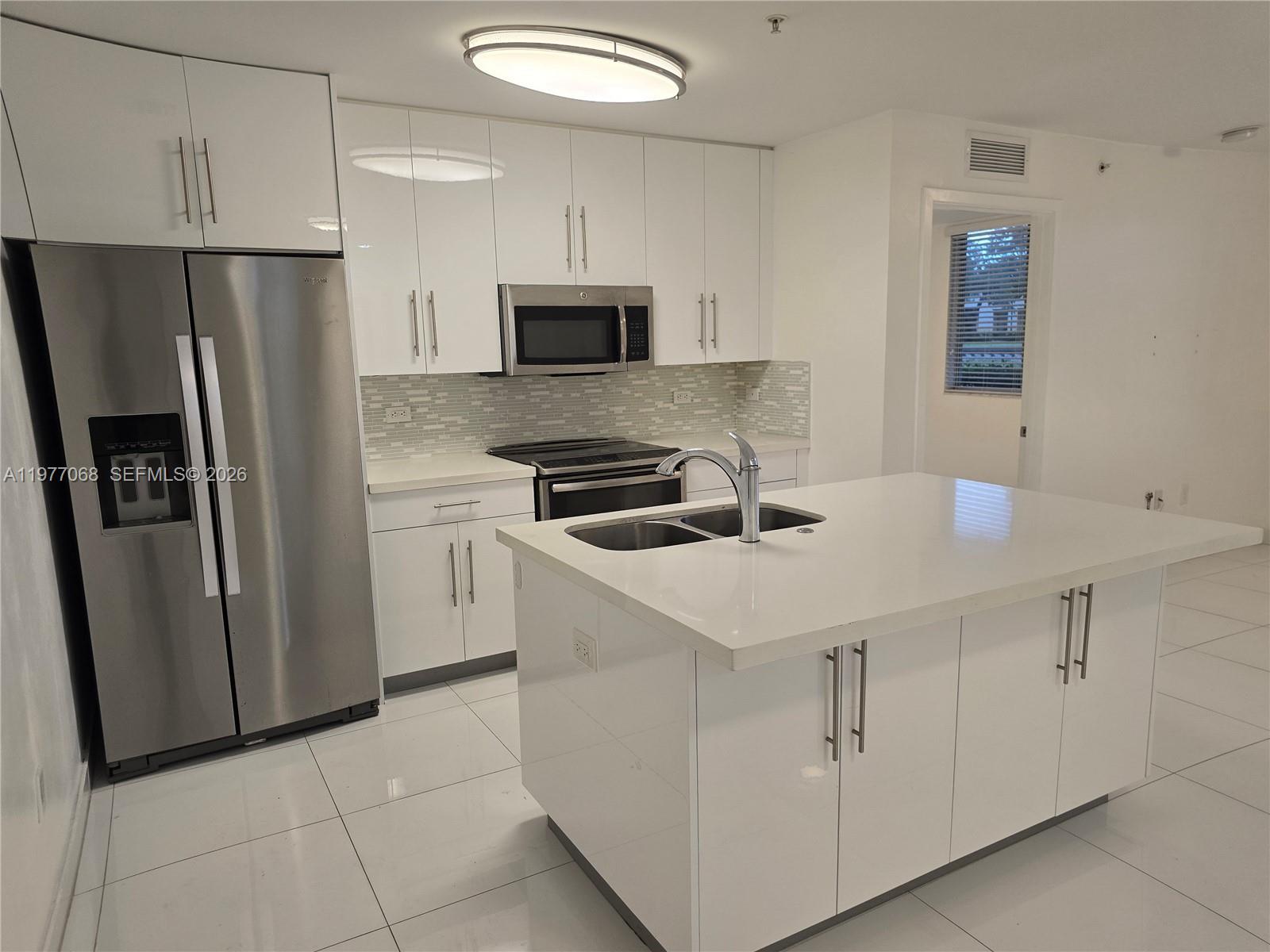 2651 NE 212th Ter #103