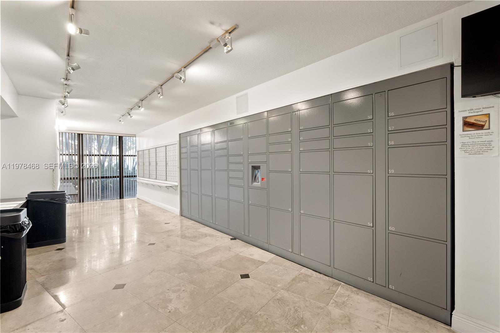 1000 Parkview Dr #115 Hallandale Beach, FL 33009