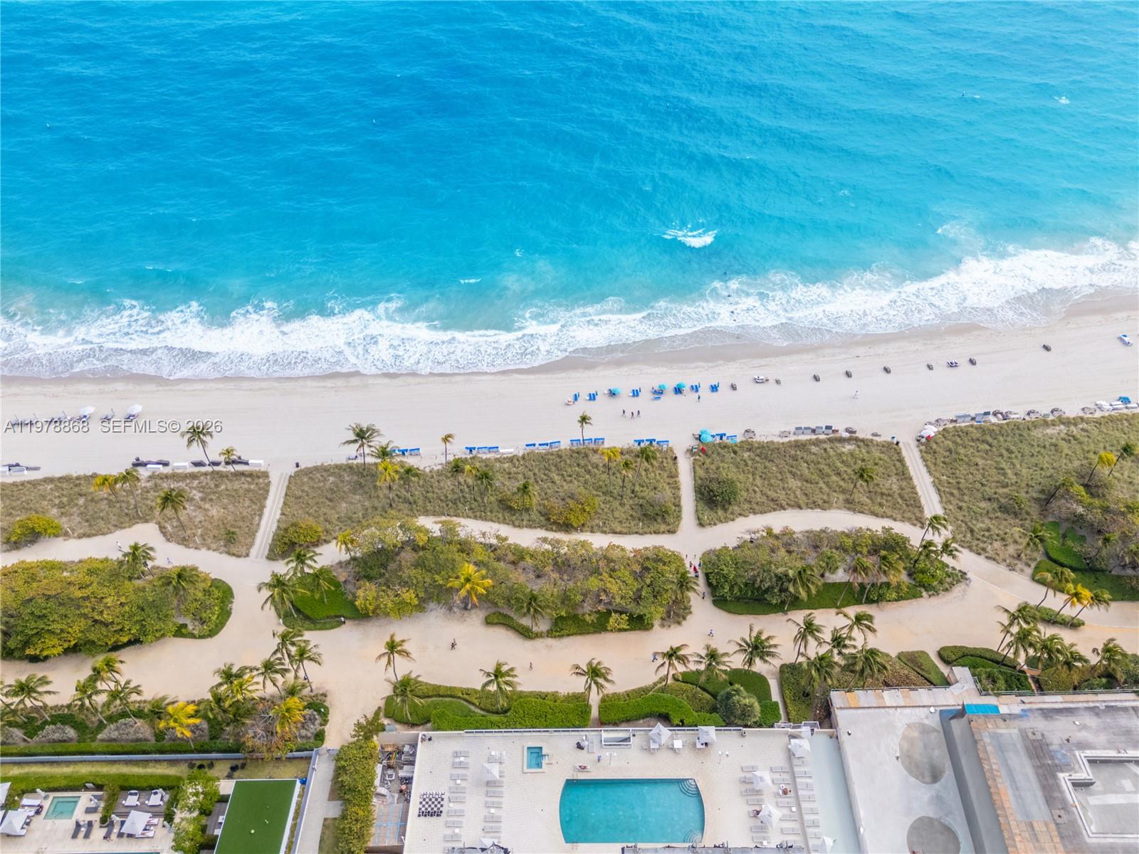 10185 Collins Ave #410