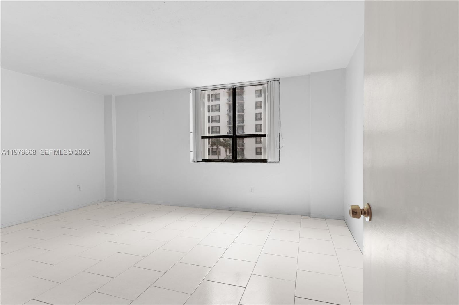 10185 Collins Ave #410 Bal Harbour, FL 33154