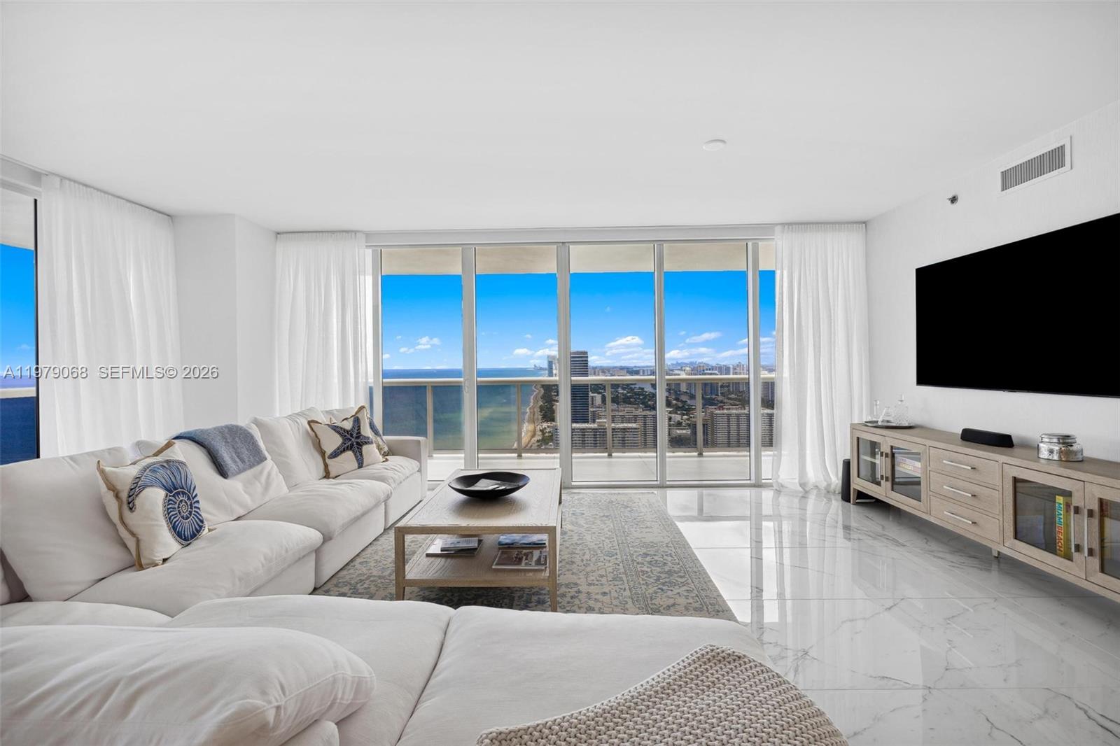 1830 S Ocean Dr #4502 Hallandale Beach, FL 33009