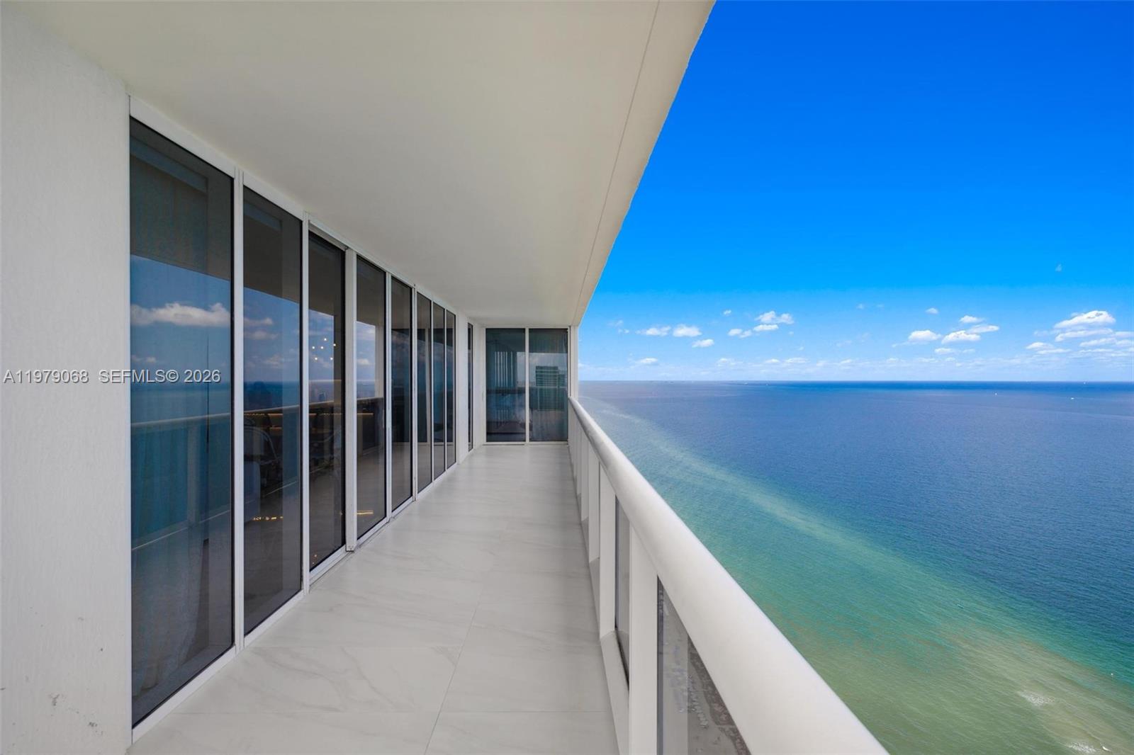 1830 S Ocean Dr #4502 Hallandale Beach, FL 33009