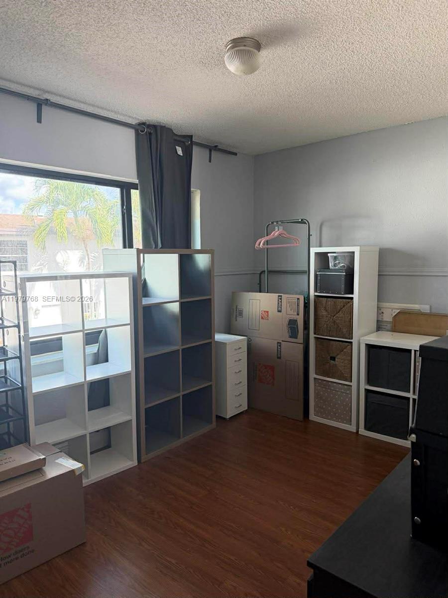 6936 SW 110th Ave Miami, FL 33173