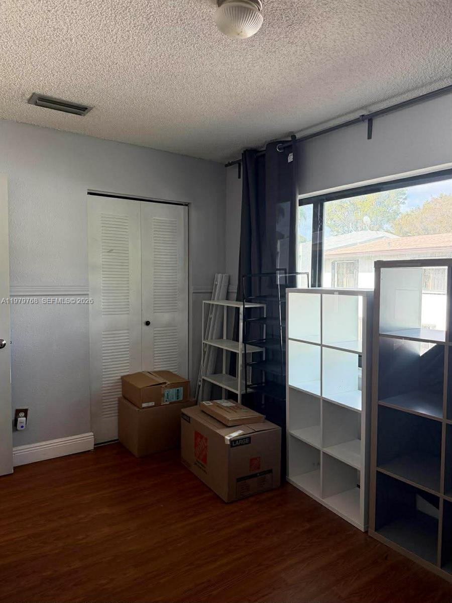 6936 SW 110th Ave Miami, FL 33173