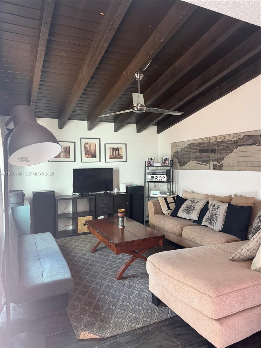 6936 SW 110th Ave Miami, FL 33173