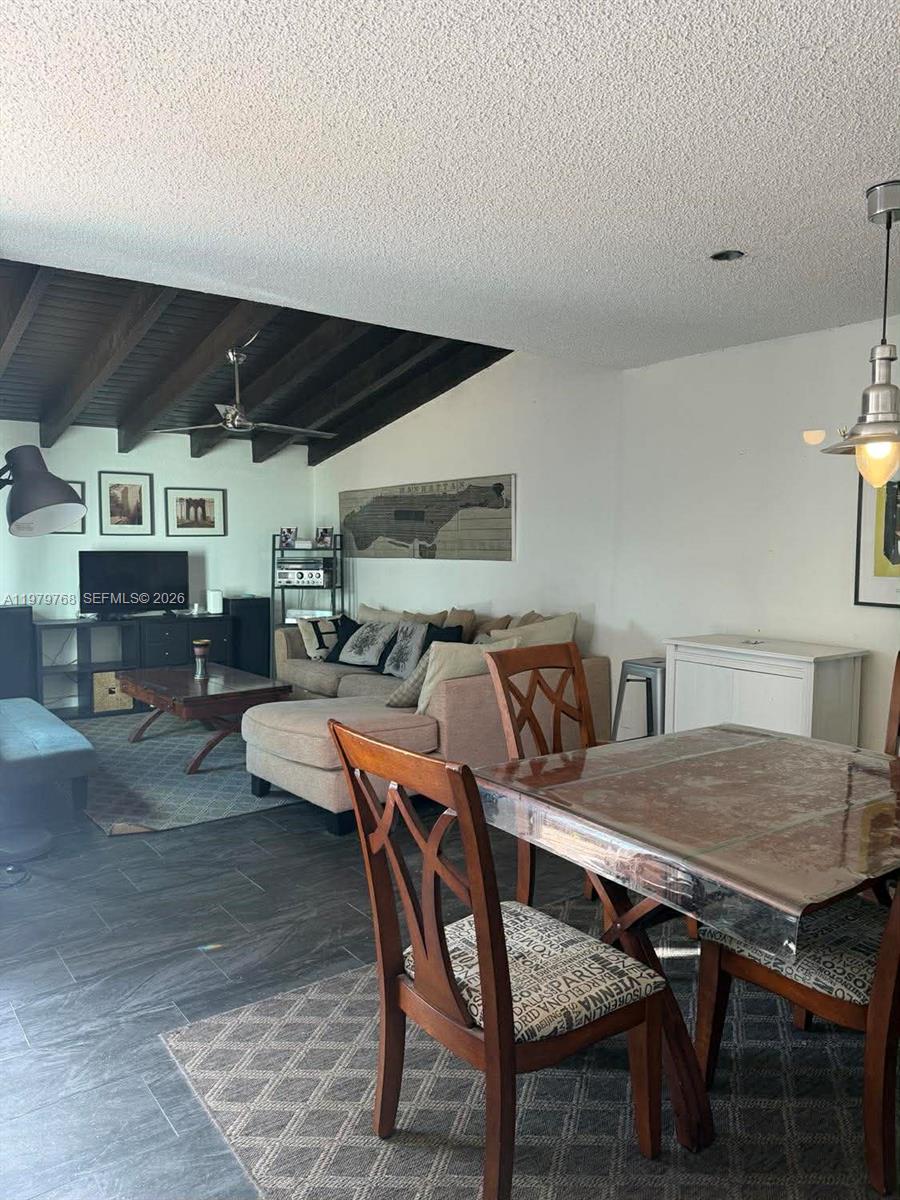 6936 SW 110th Ave Miami, FL 33173