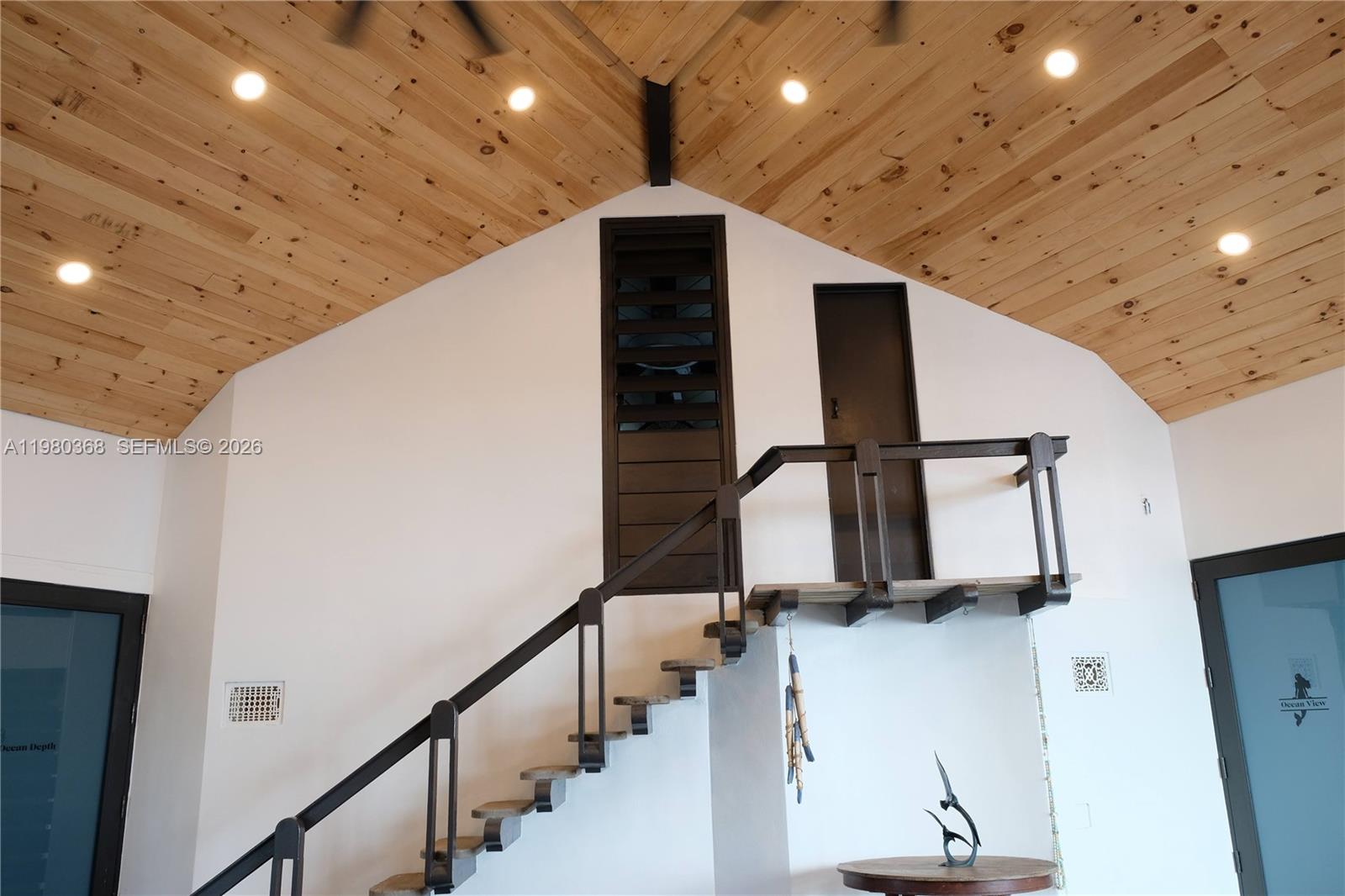 1557 Long Bch Dr Big Pine, FL 33043