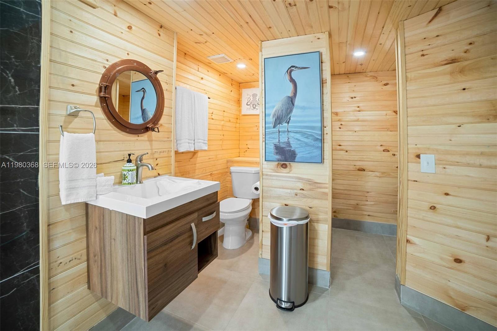 1557 Long Bch Dr Big Pine, FL 33043