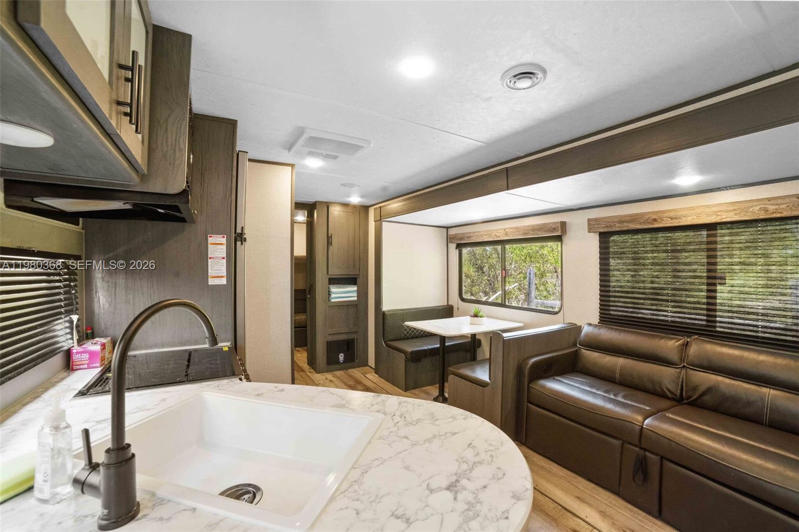 1557 Long Bch Dr Big Pine, FL 33043