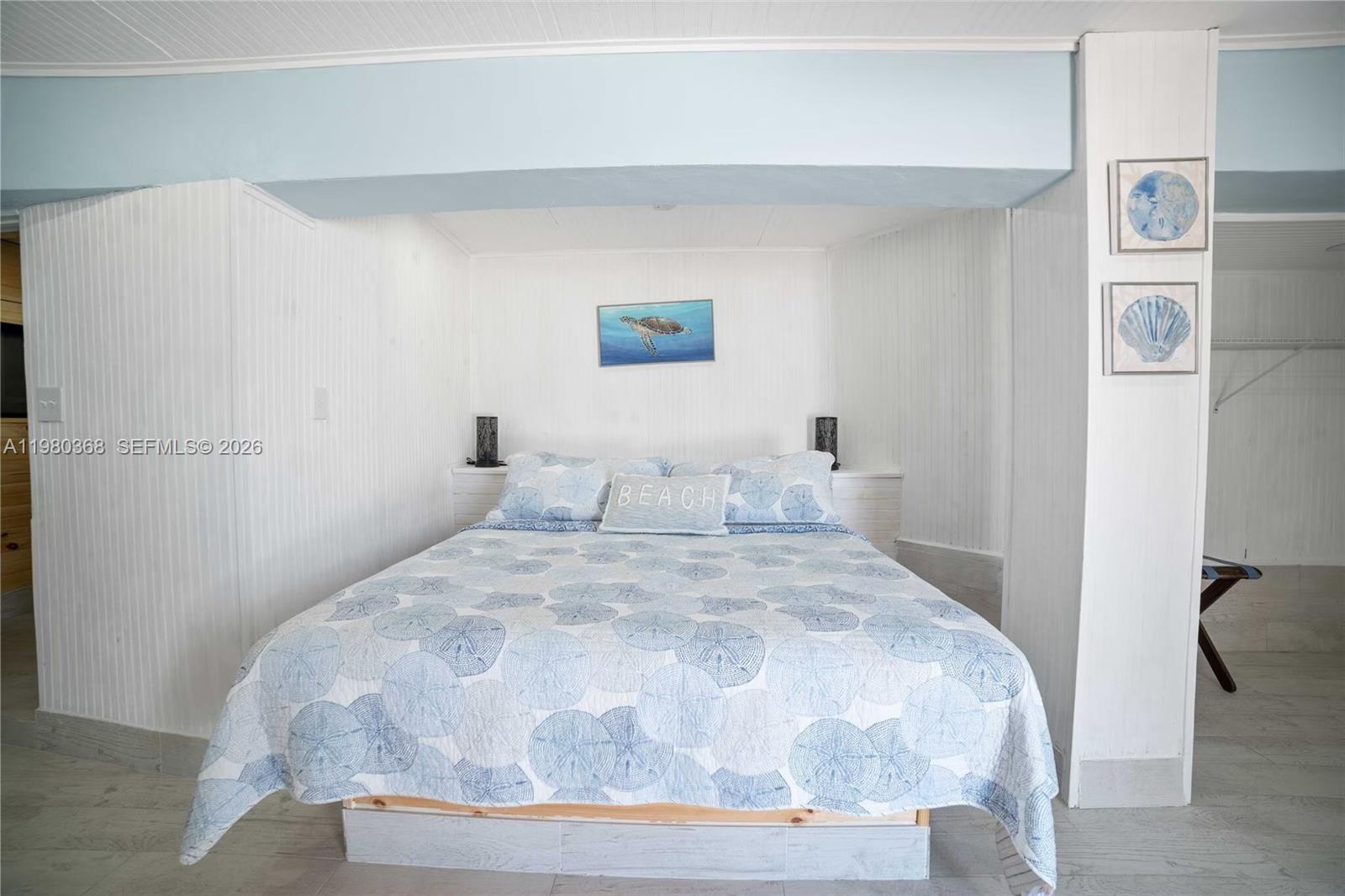 1557 Long Bch Dr Big Pine, FL 33043