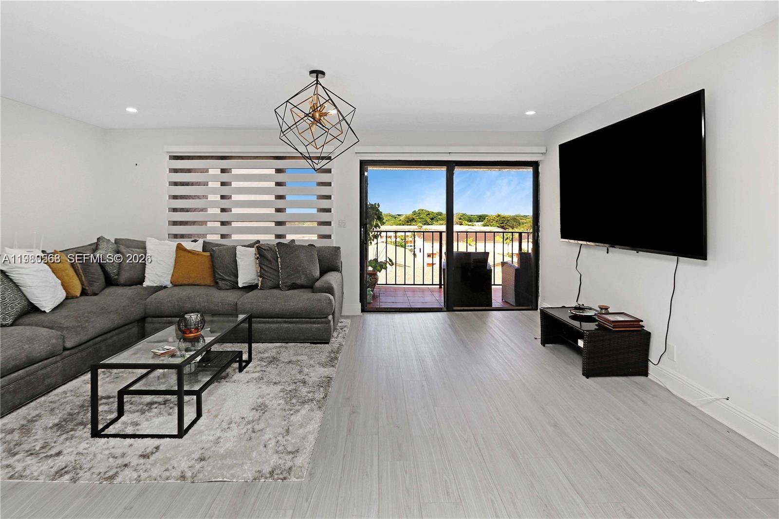 14203 SW 66th St #503 Miami, FL 33183