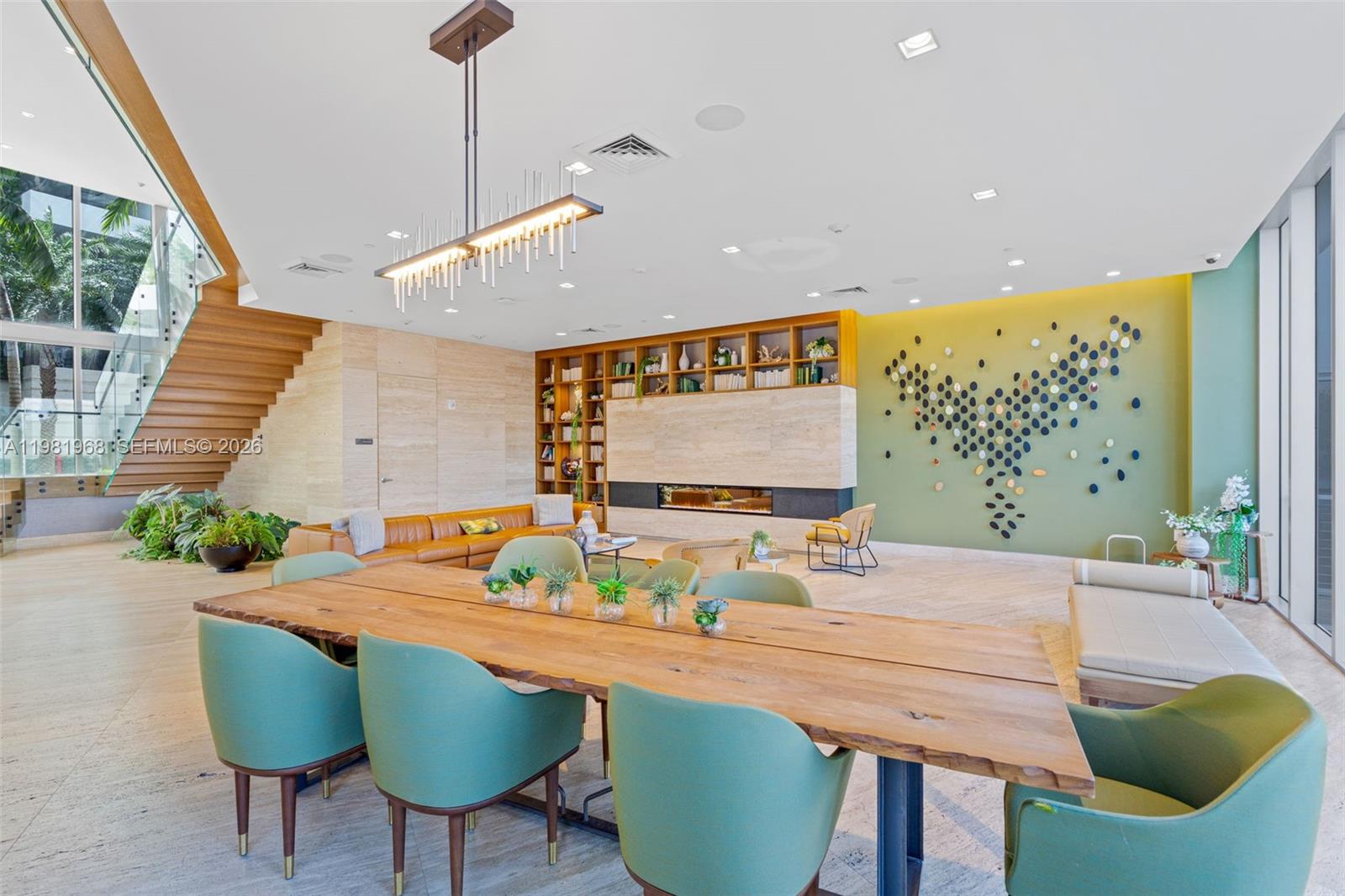 16385 Biscayne Blvd #3201 North Miami Beach, FL 33160