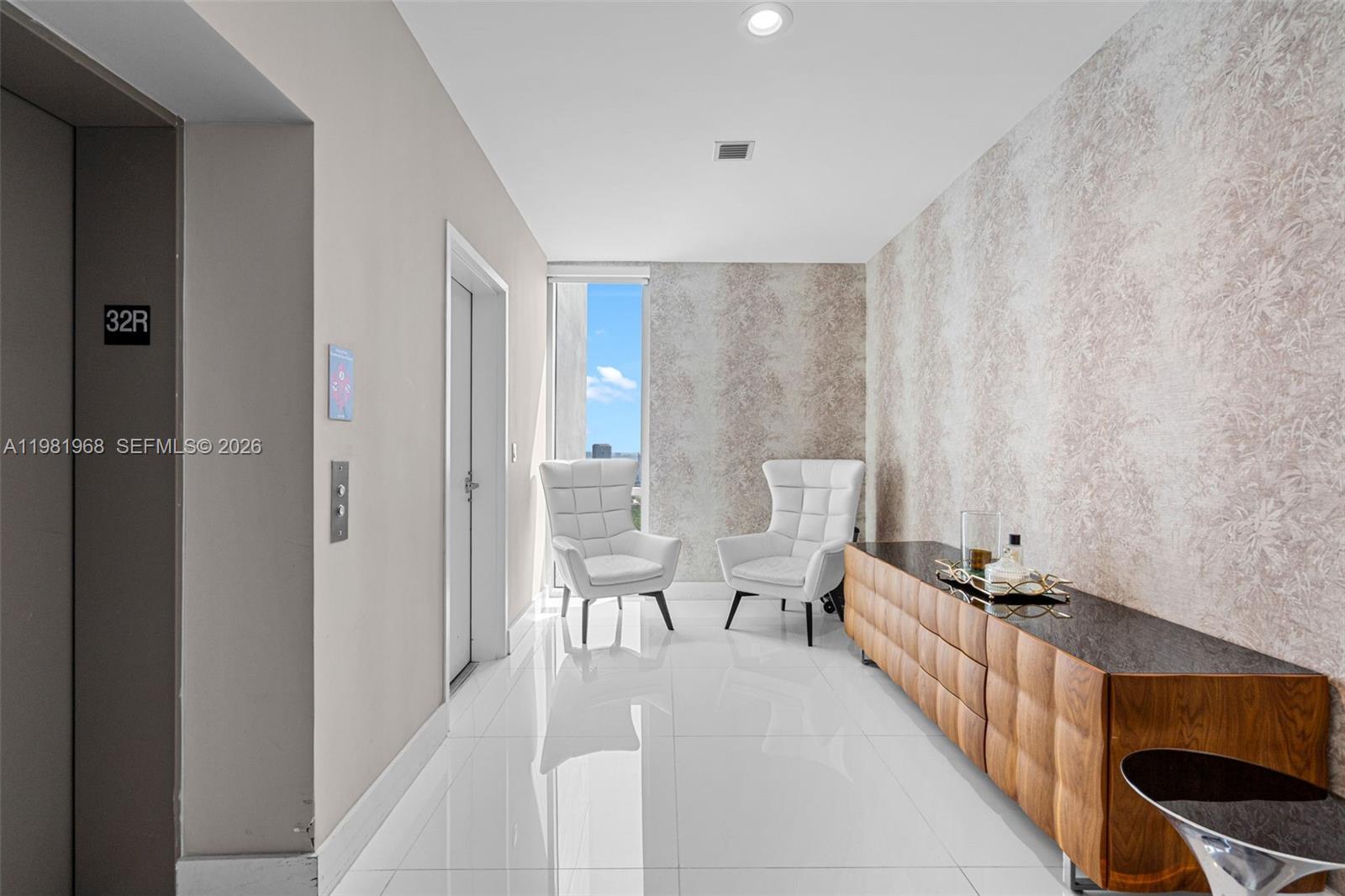 16385 Biscayne Blvd #3201 North Miami Beach, FL 33160