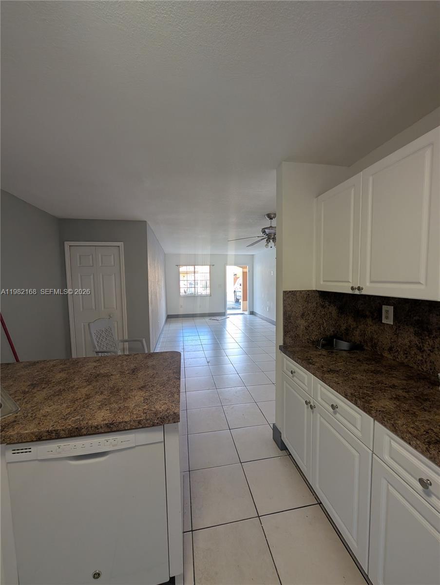 2485 W 76th St #109 Hialeah, FL 33016