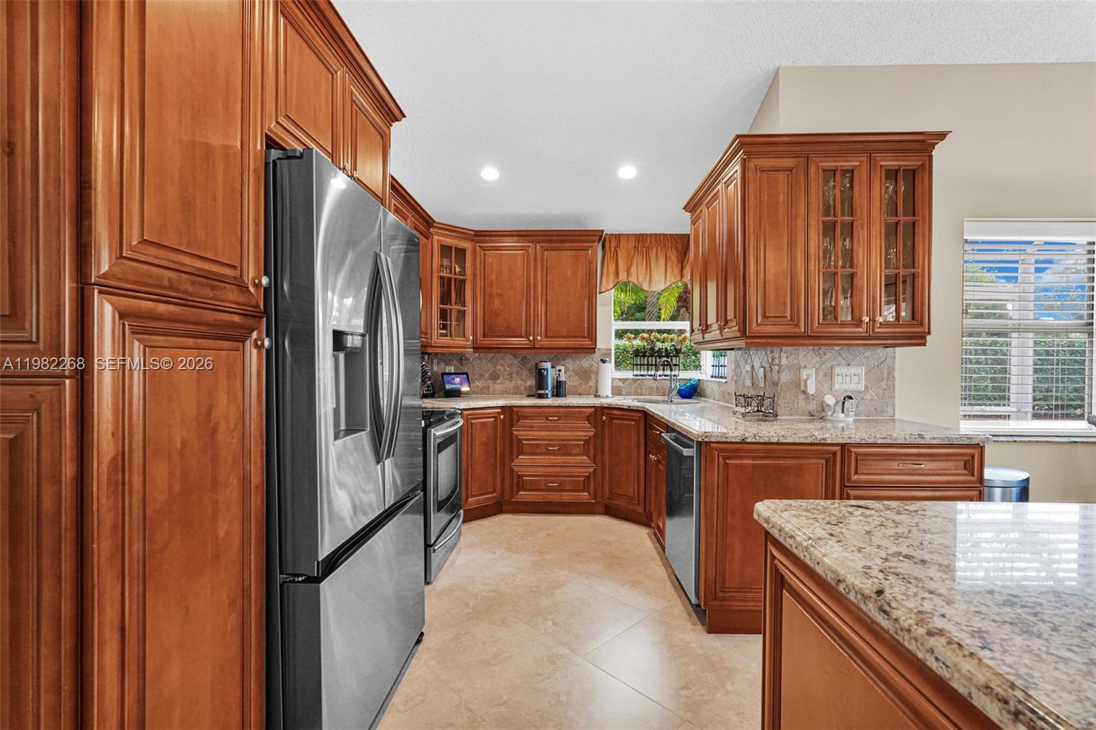 2632 Oak Park Cir Davie, FL 33328