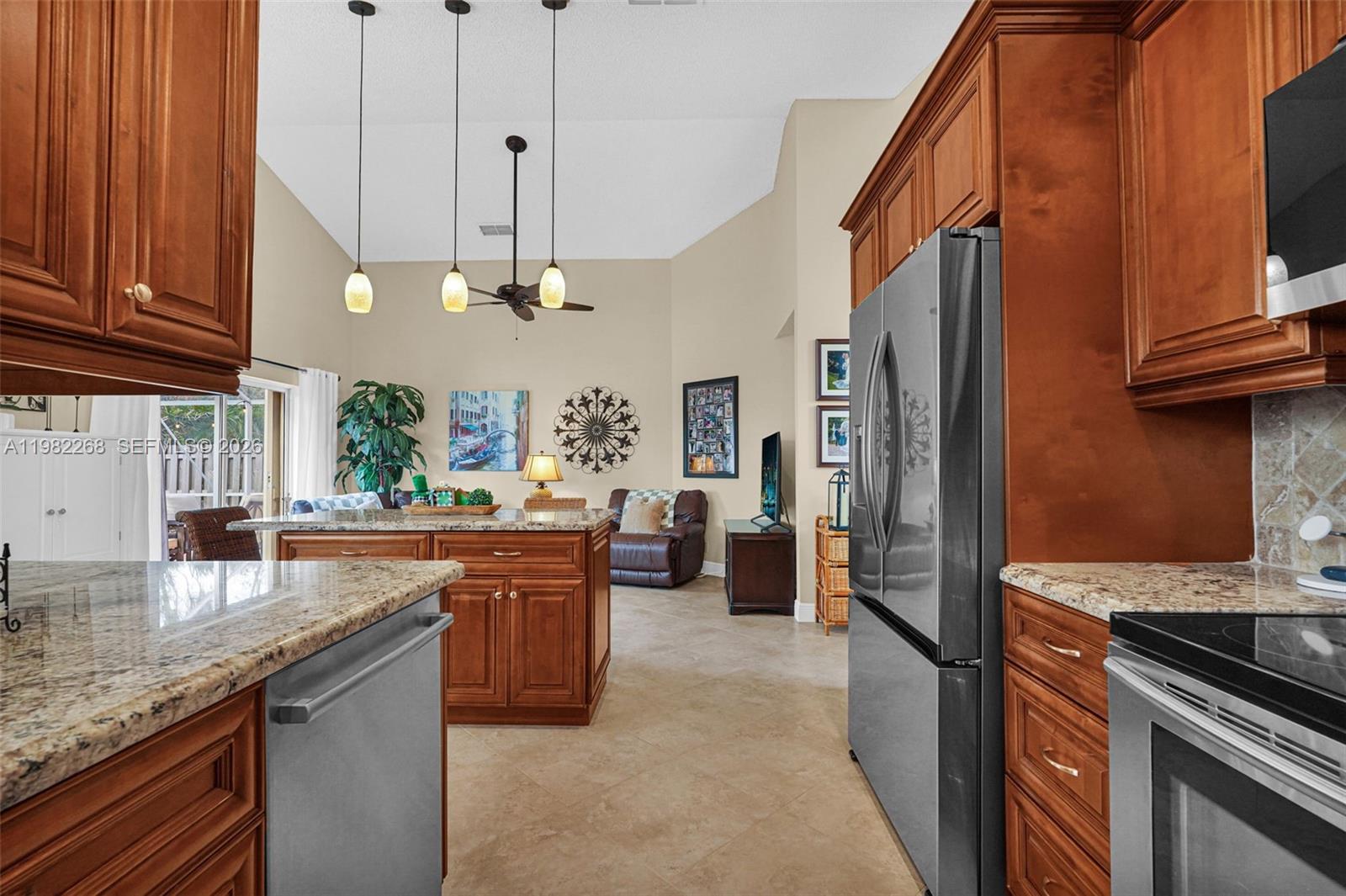 2632 Oak Park Cir Davie, FL 33328