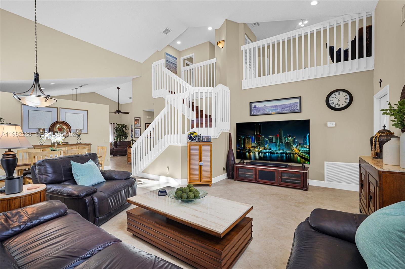 2632 Oak Park Cir Davie, FL 33328