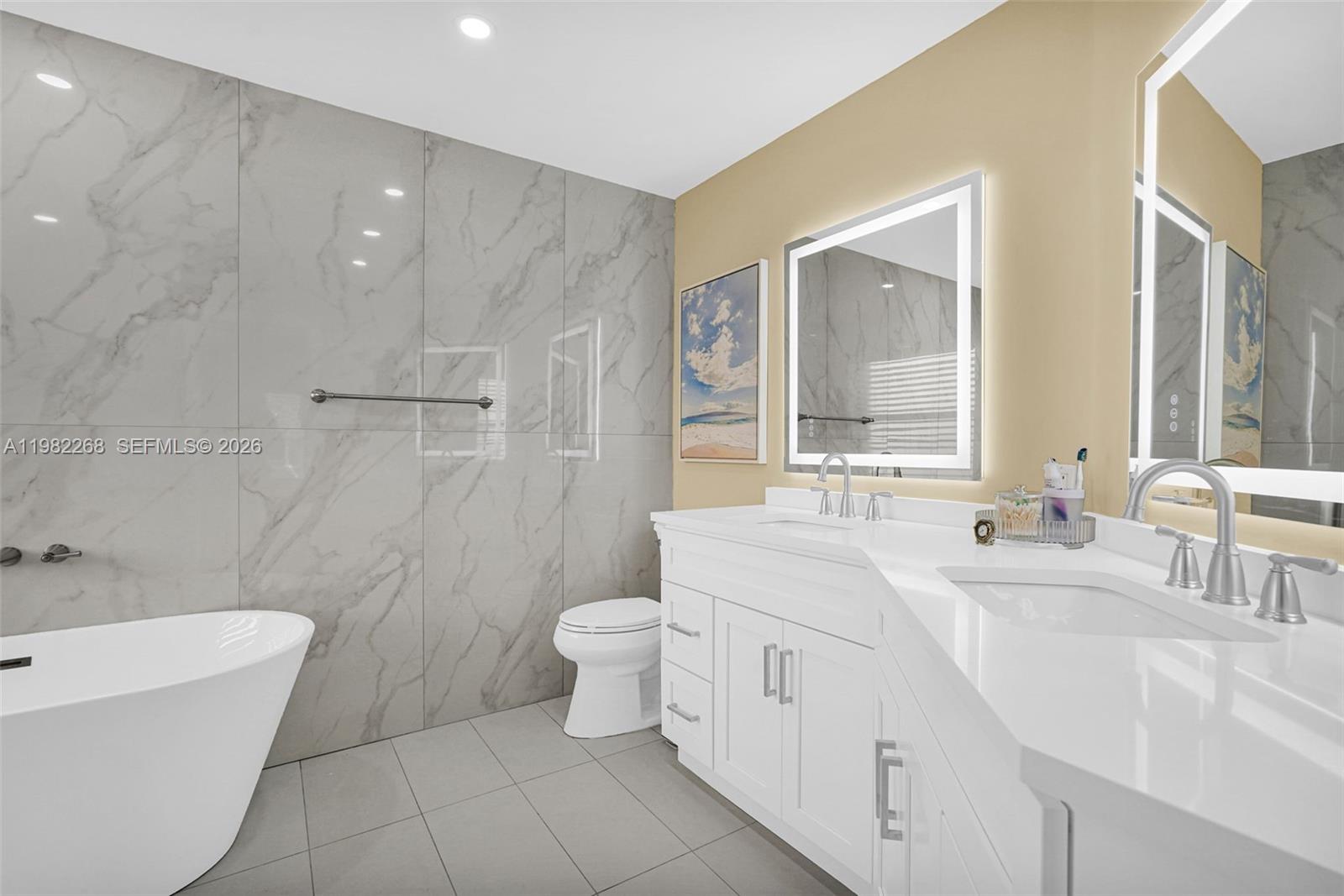 2632 Oak Park Cir Davie, FL 33328