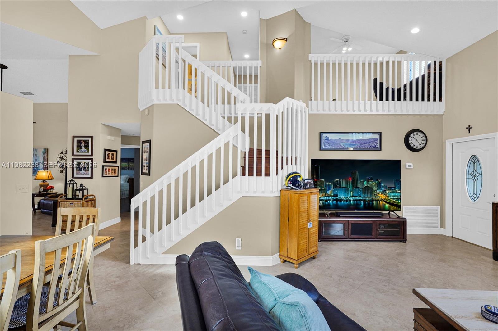 2632 Oak Park Cir Davie, FL 33328