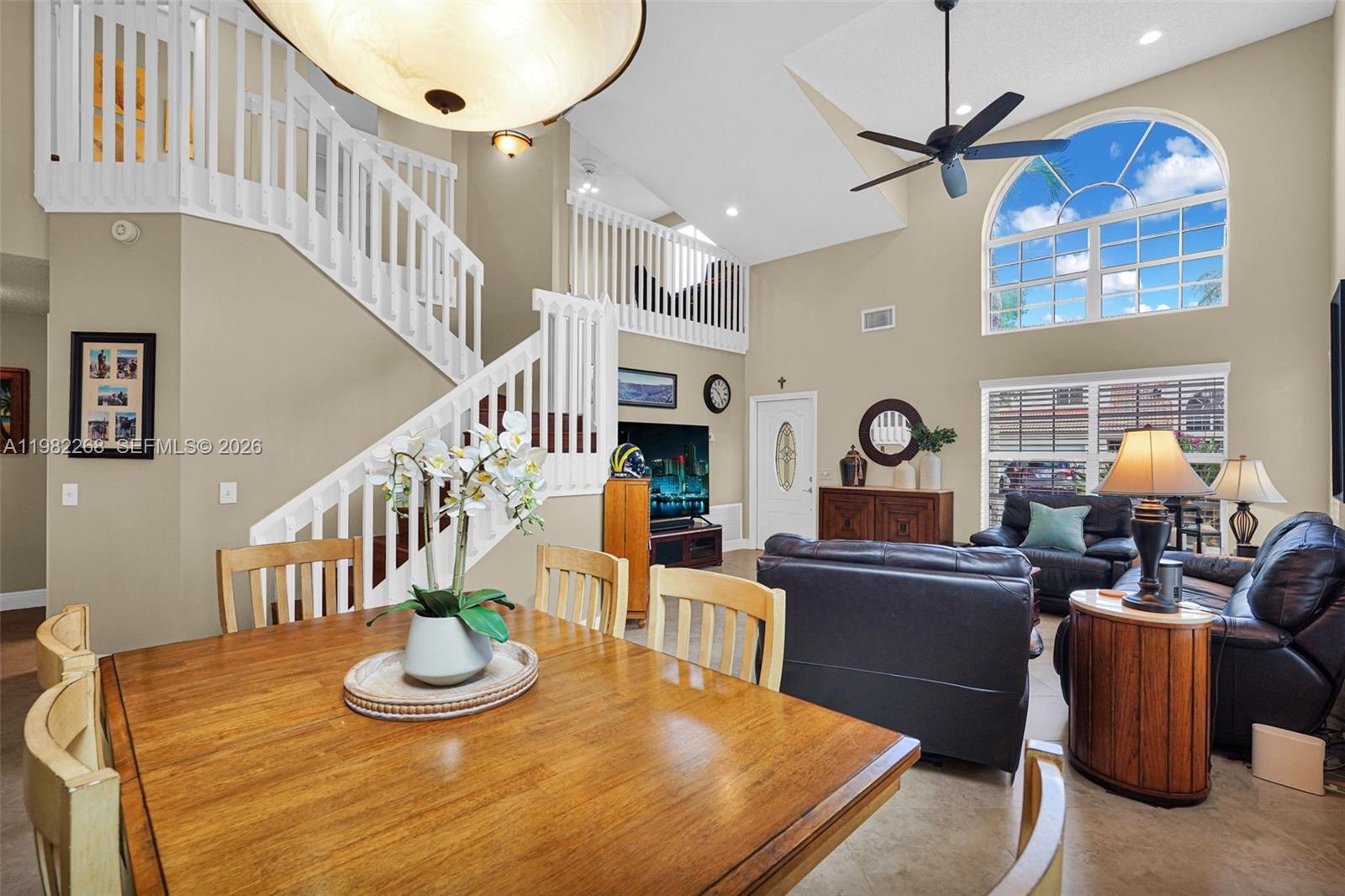 2632 Oak Park Cir Davie, FL 33328