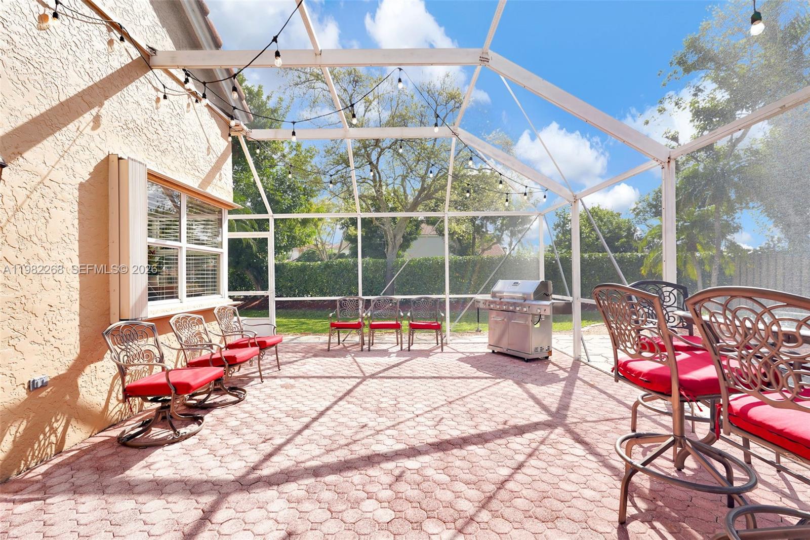 2632 Oak Park Cir Davie, FL 33328