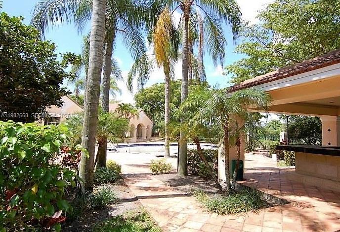 1733 Village Blvd #208 West Palm Beach, FL 33409