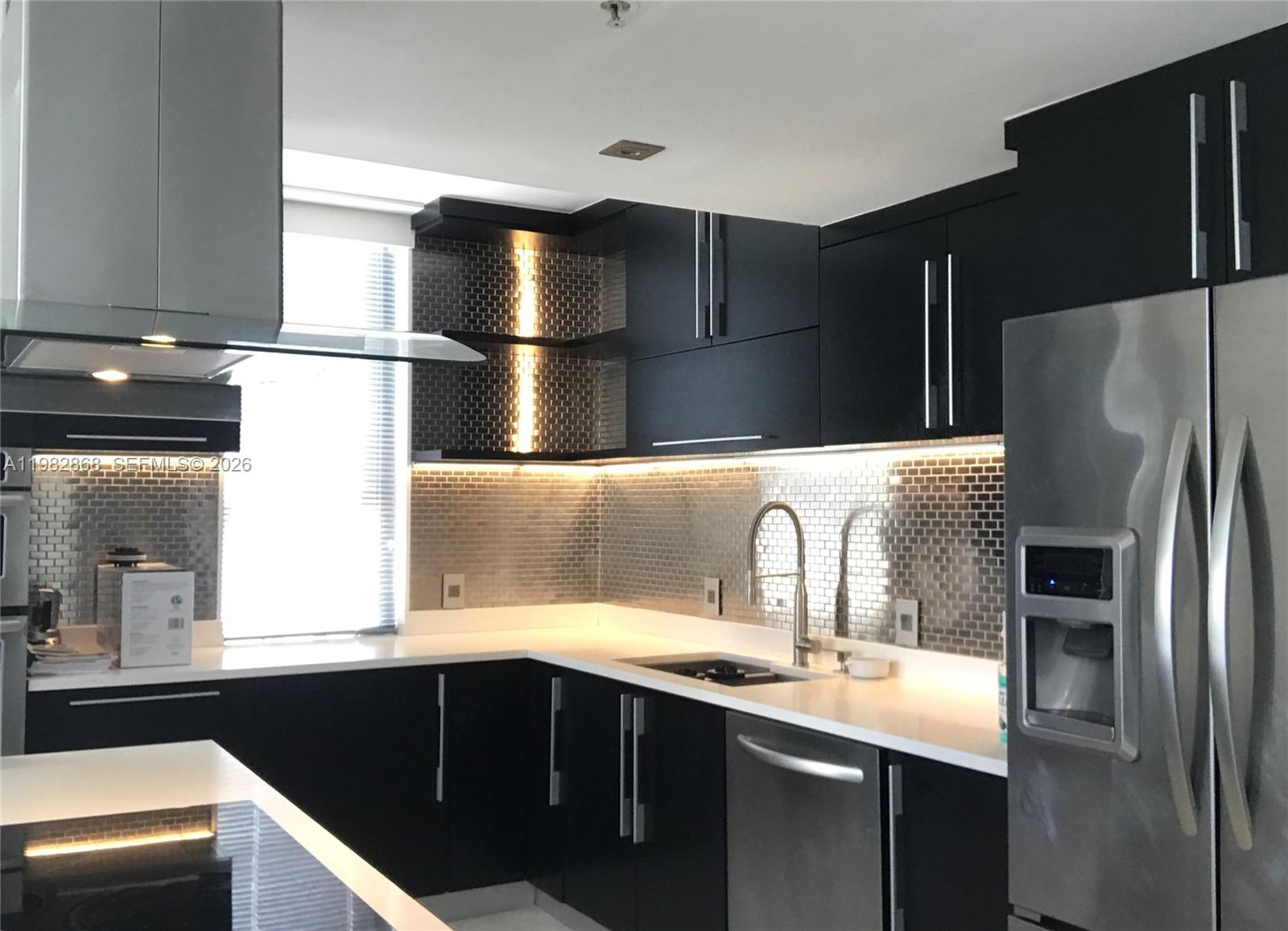 701 Brickell Key Blvd #910 Miami, FL 33131