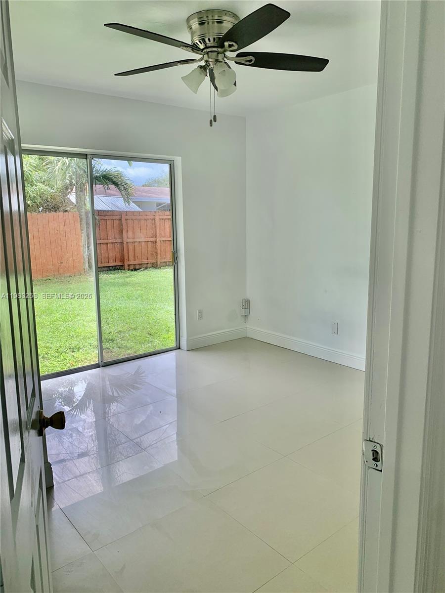 9798 SW 158th St Miami, FL 33157