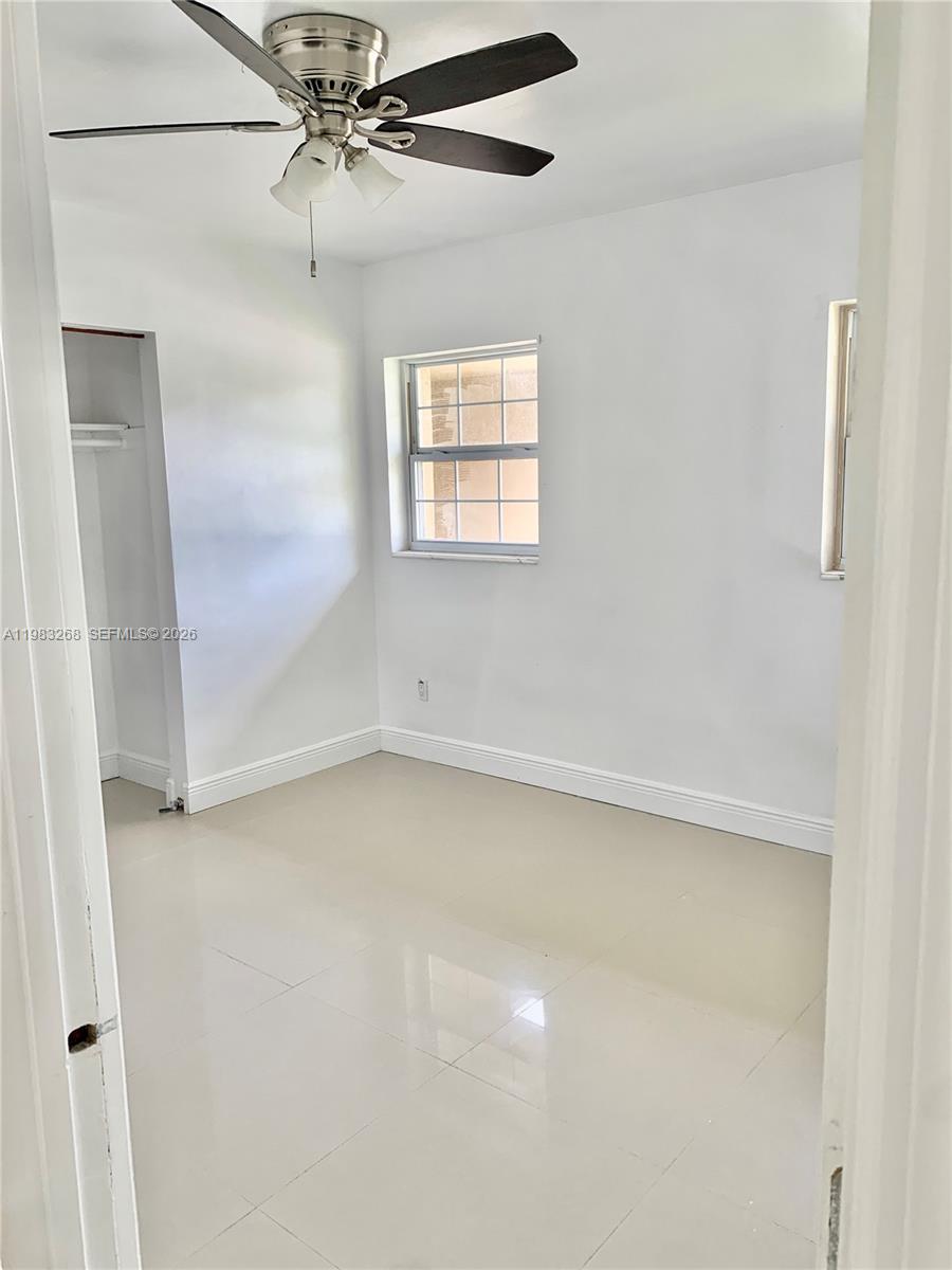 9798 SW 158th St Miami, FL 33157