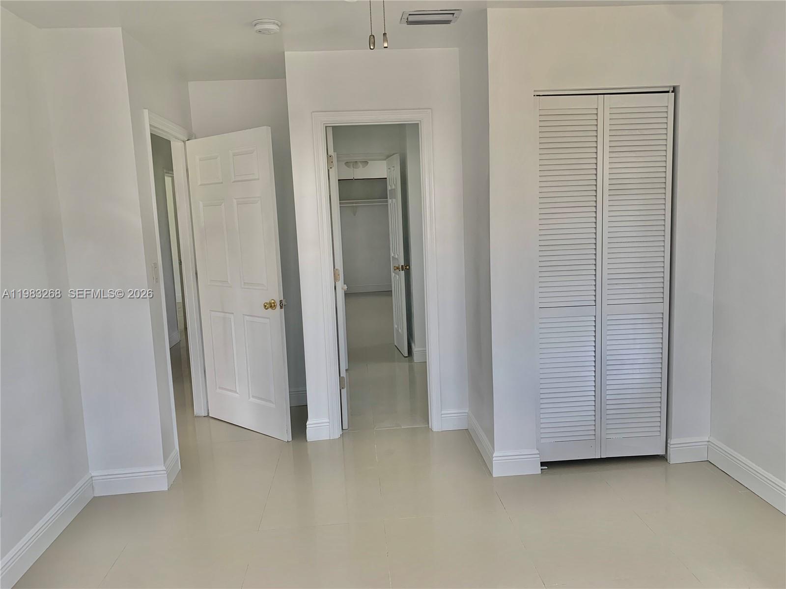 9798 SW 158th St Miami, FL 33157