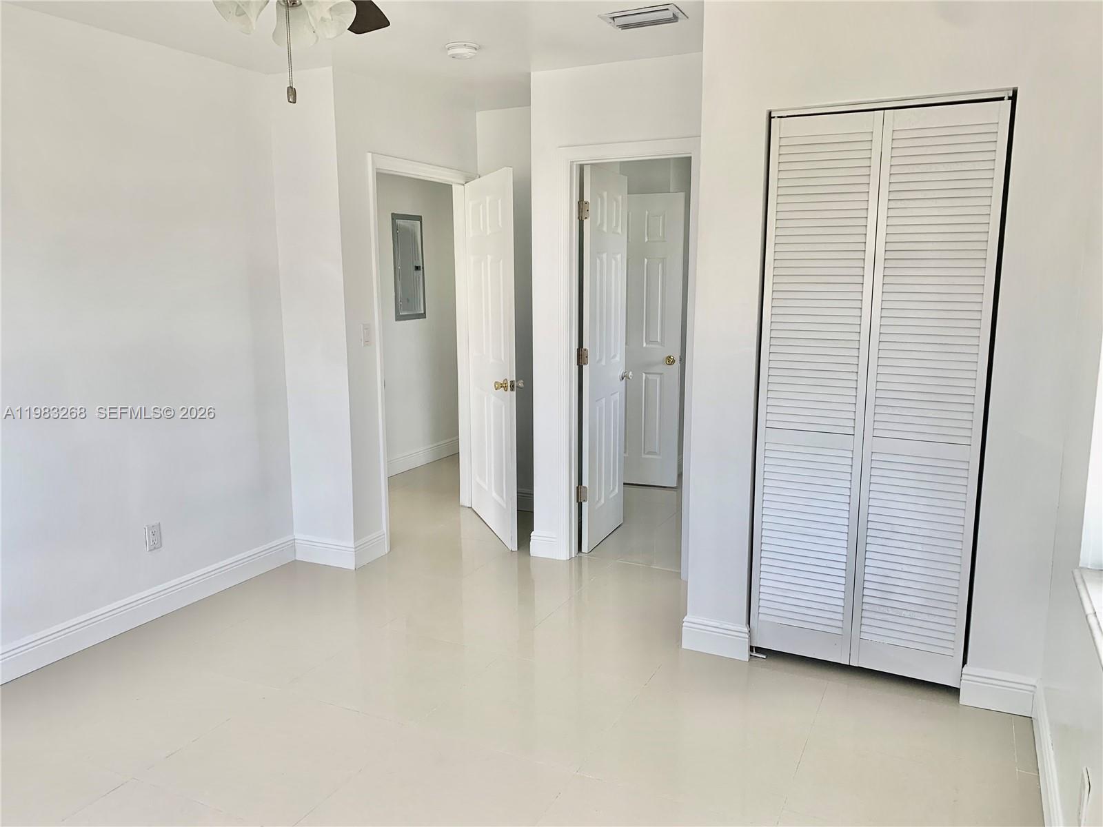 9798 SW 158th St Miami, FL 33157