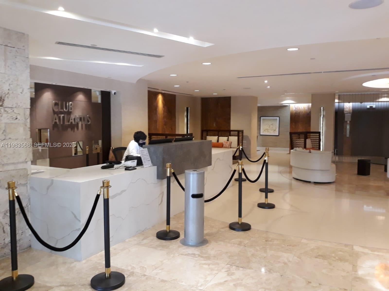 2555 Collins Ave #1707 Miami Beach, FL 33140