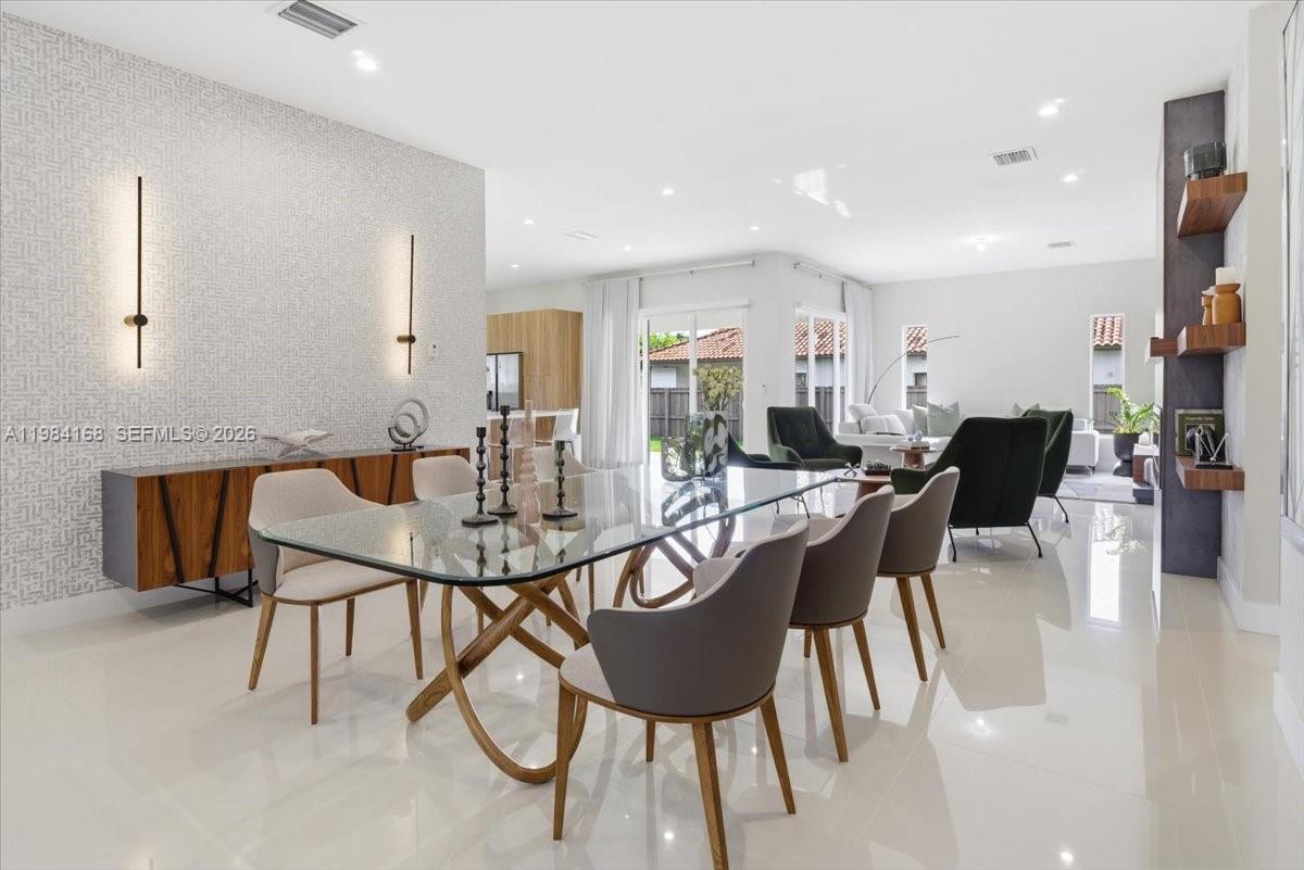 21205 Ingraham Ave Rd Cutler Bay, FL 33189