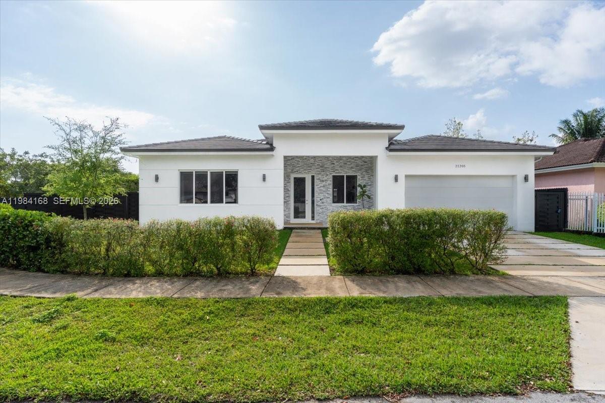 21205 Ingraham Ave Rd Cutler Bay, FL 33189