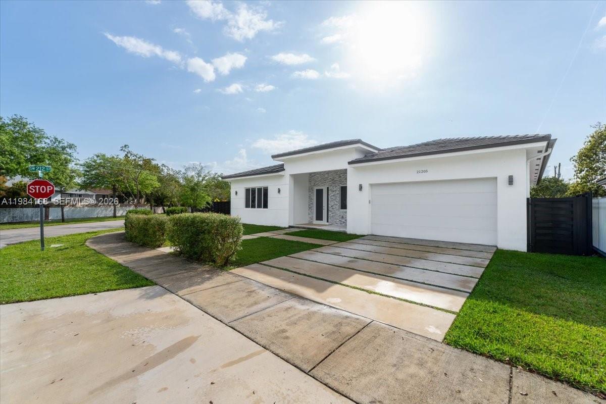 21205 Ingraham Ave Rd Cutler Bay, FL 33189