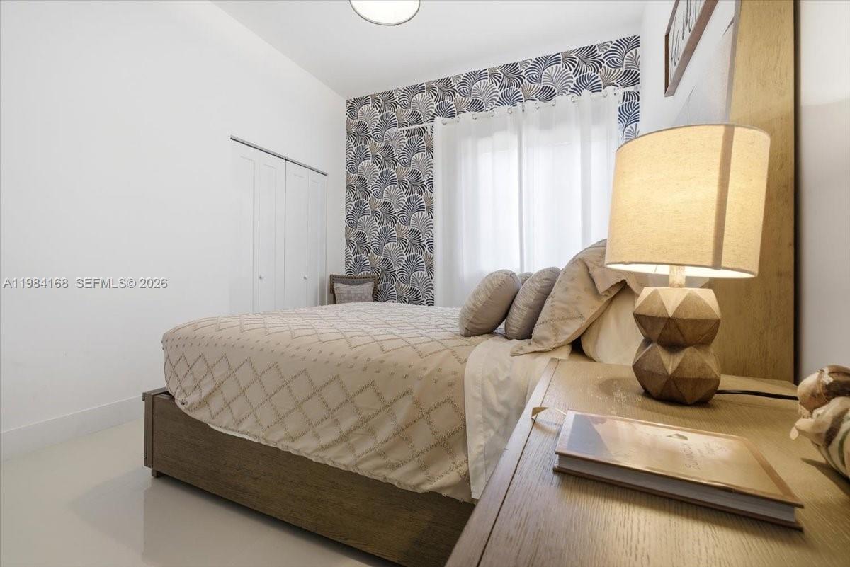 21205 Ingraham Ave Rd Cutler Bay, FL 33189