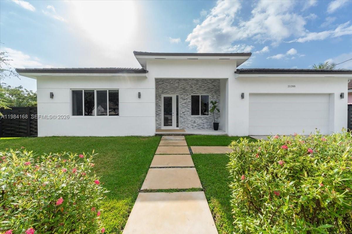 21205 Ingraham Ave Rd Cutler Bay, FL 33189