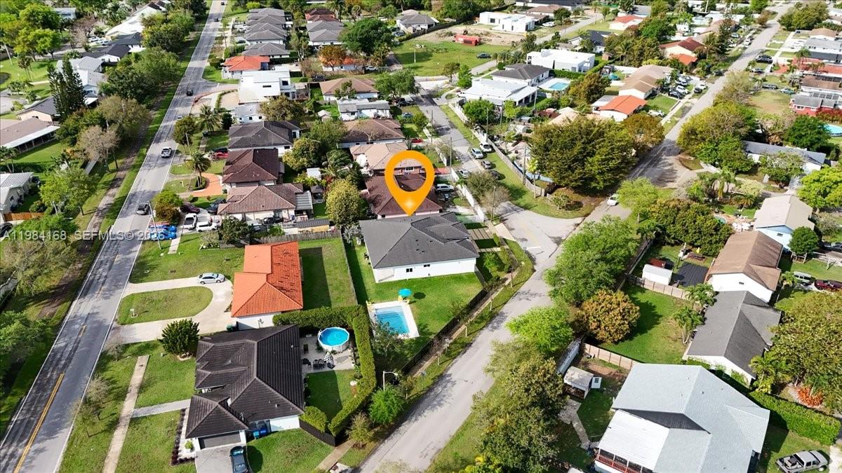 21205 Ingraham Ave Rd Cutler Bay, FL 33189