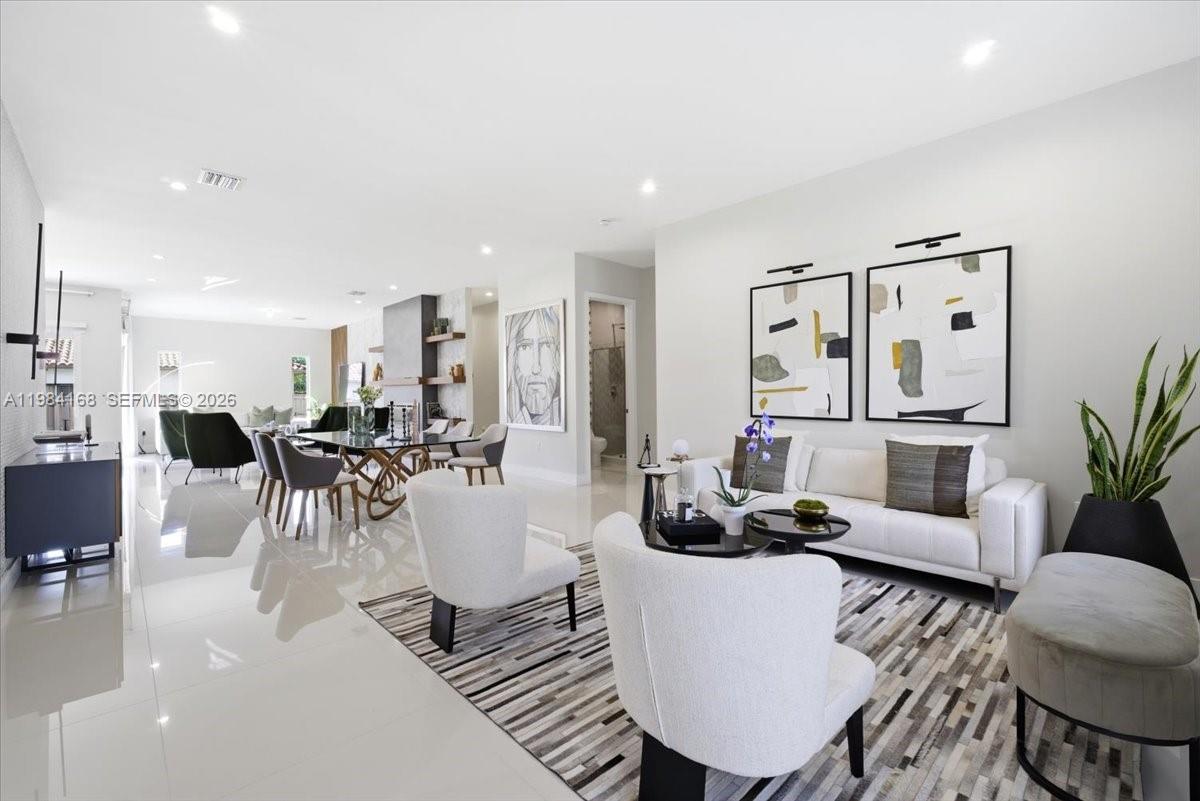 21205 Ingraham Ave Rd Cutler Bay, FL 33189