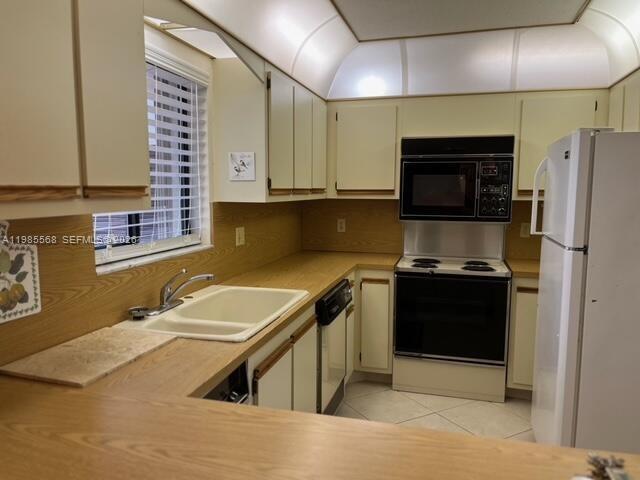 12524 Shoreline Dr #104 Wellington, FL 33414