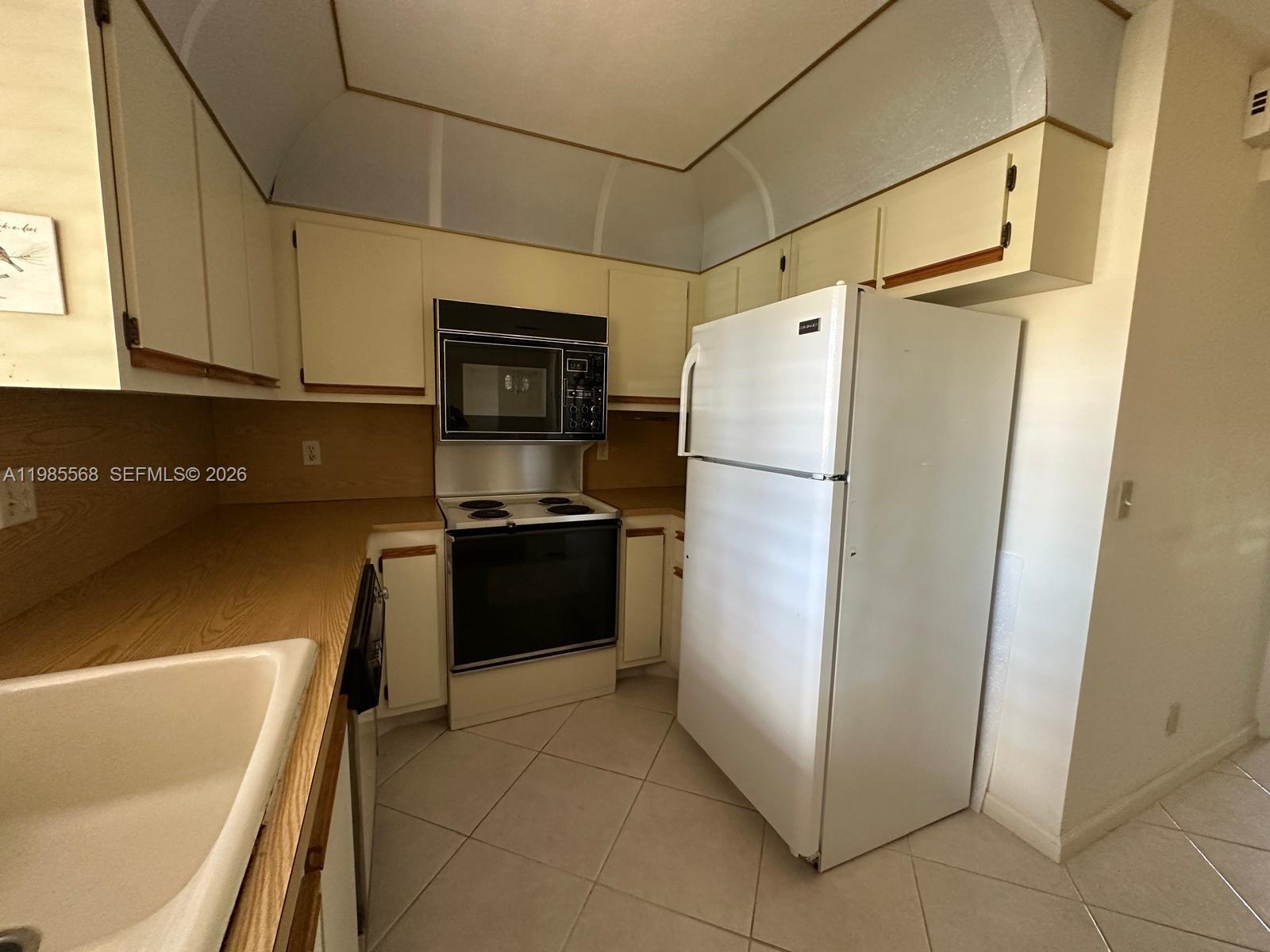 12524 Shoreline Dr #104 Wellington, FL 33414