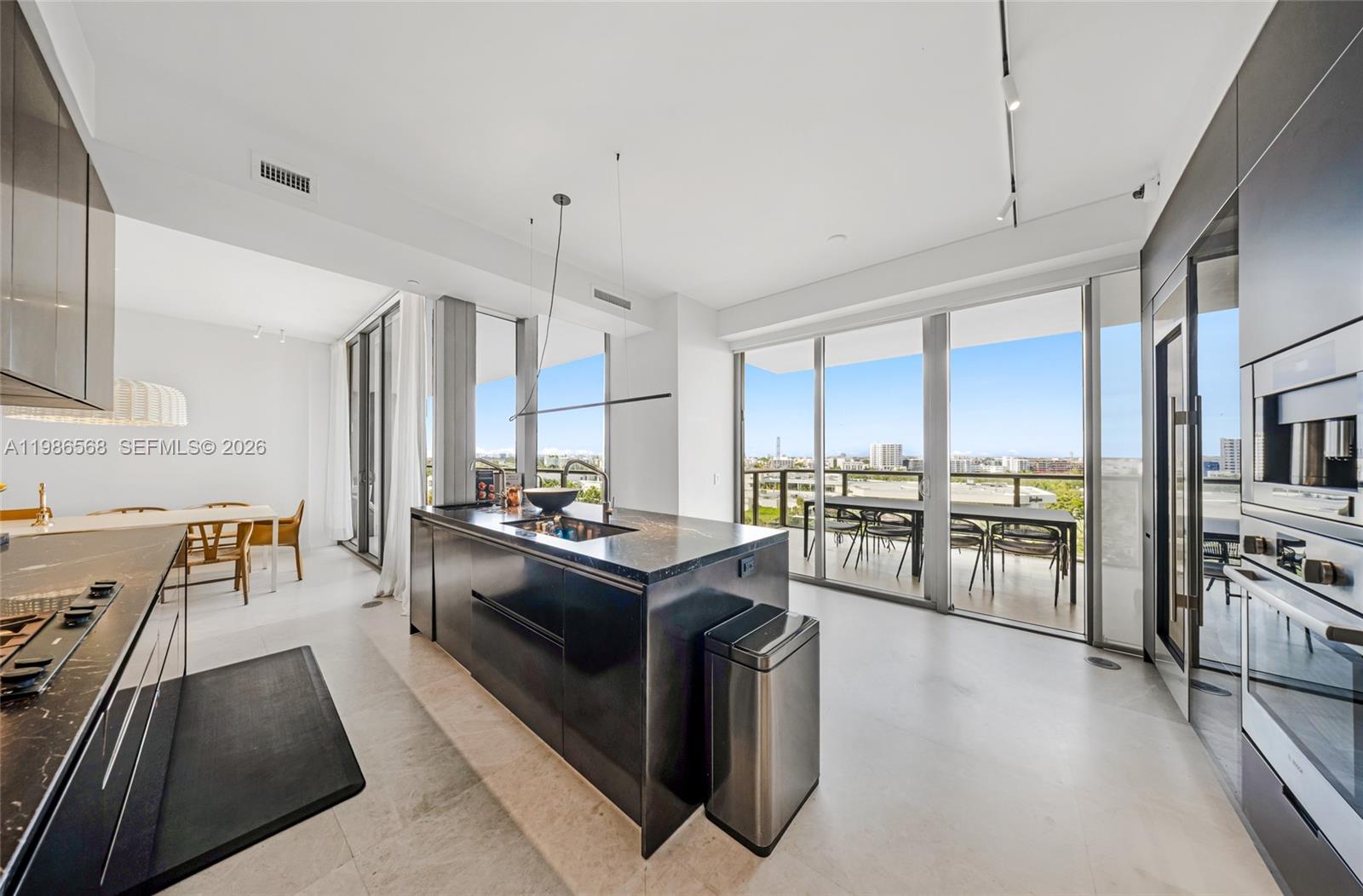 image St Regis Bal Harbour North6