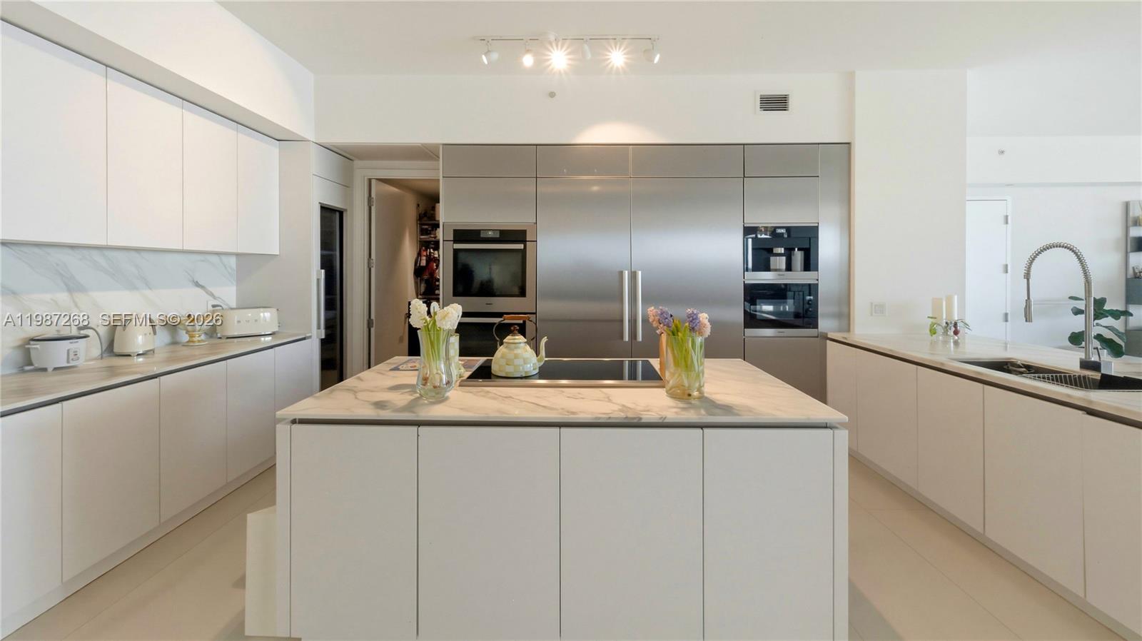 5000 Island Estates Dr #1201 Aventura, FL 33160