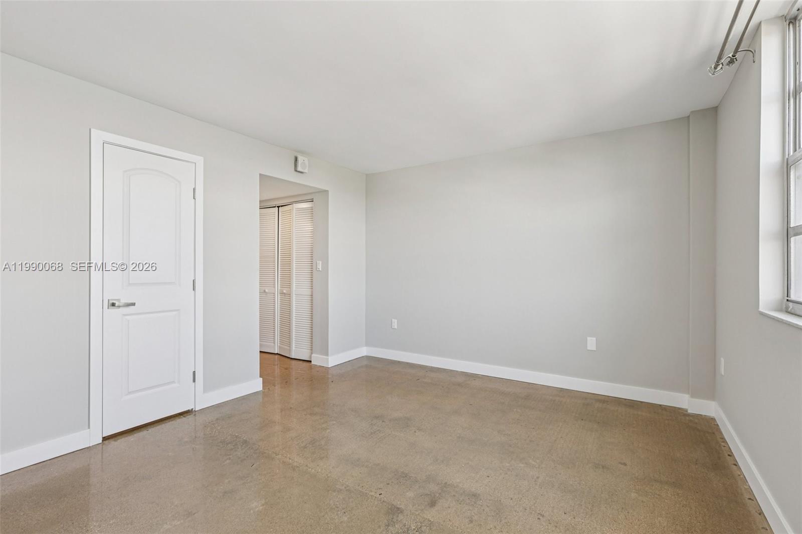 2841 NE 163rd St #605 North Miami Beach, FL 33160