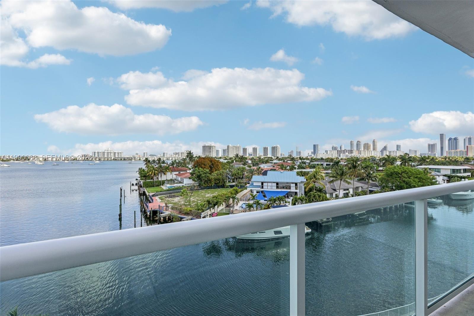 2841 NE 163rd St #605 North Miami Beach, FL 33160