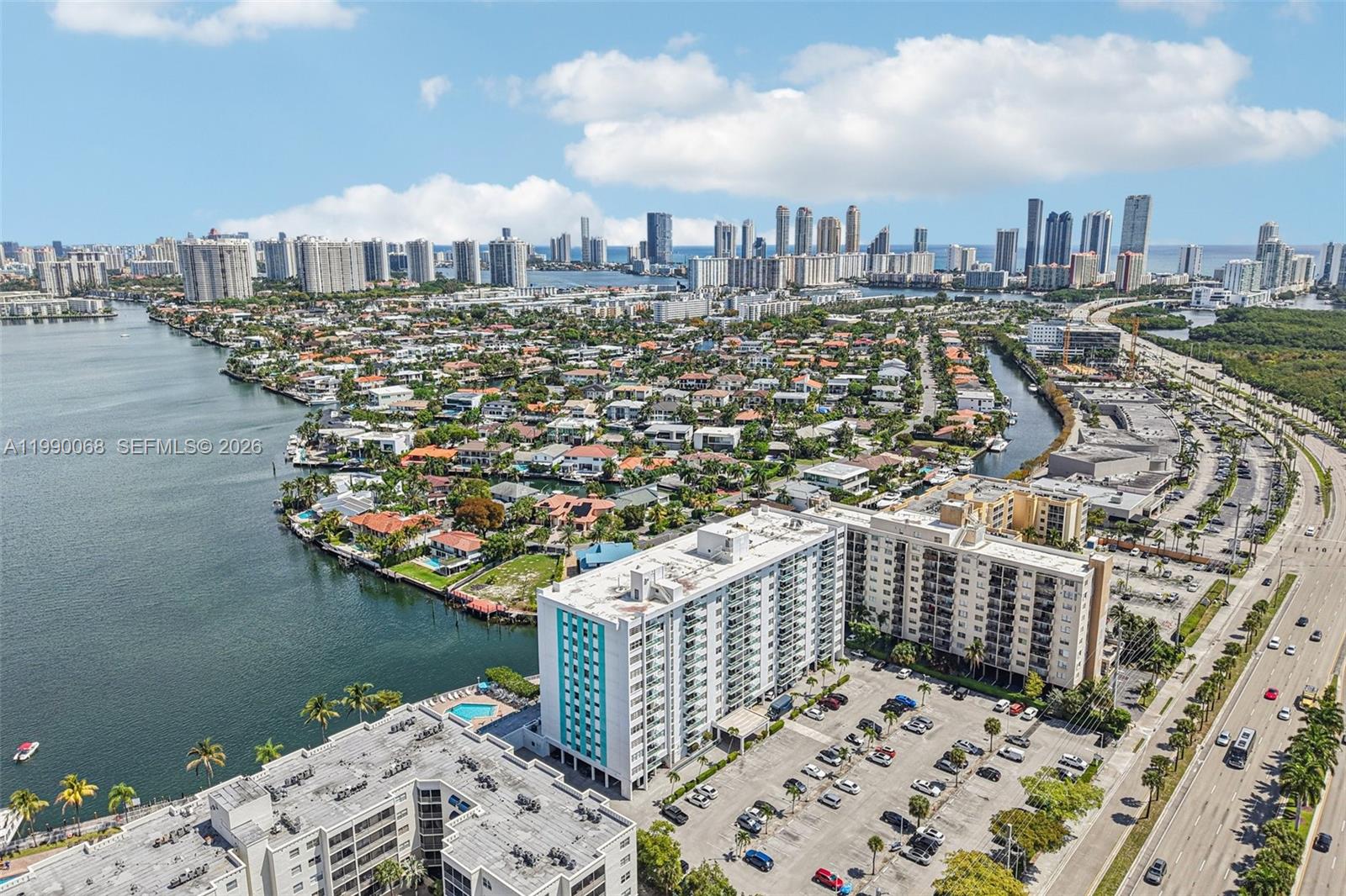 2841 NE 163rd St #605 North Miami Beach, FL 33160