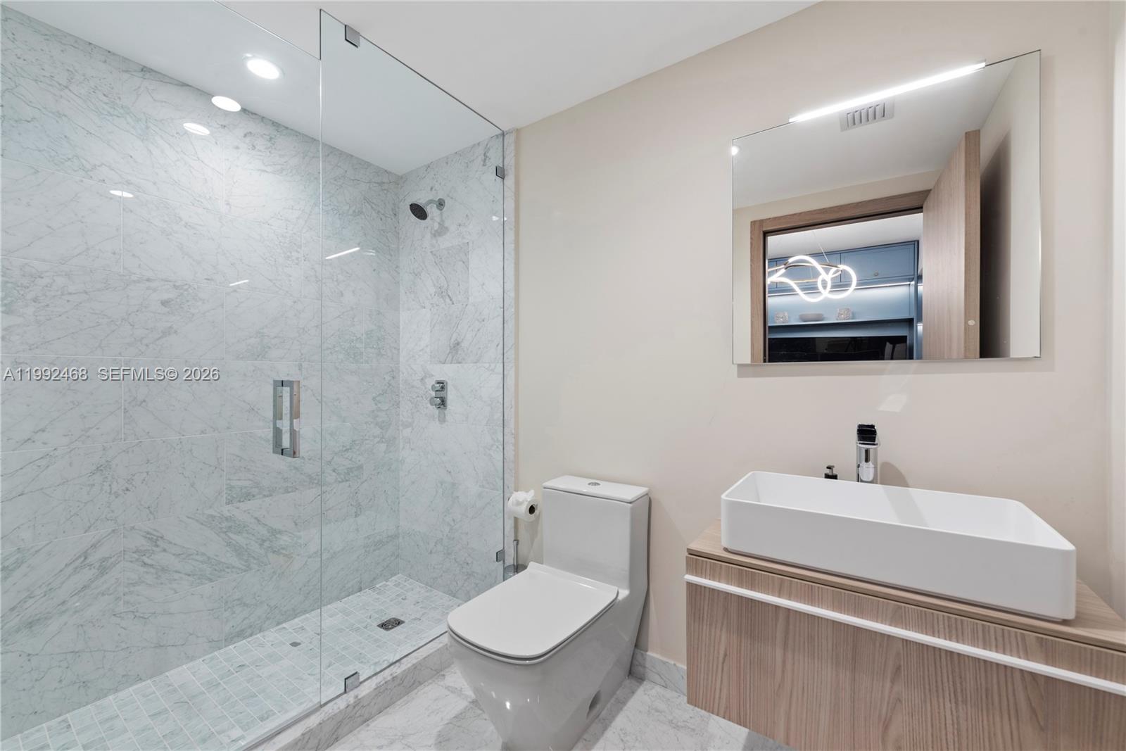 1135 103rd St #303 Bay Harbor Islands, FL 33154