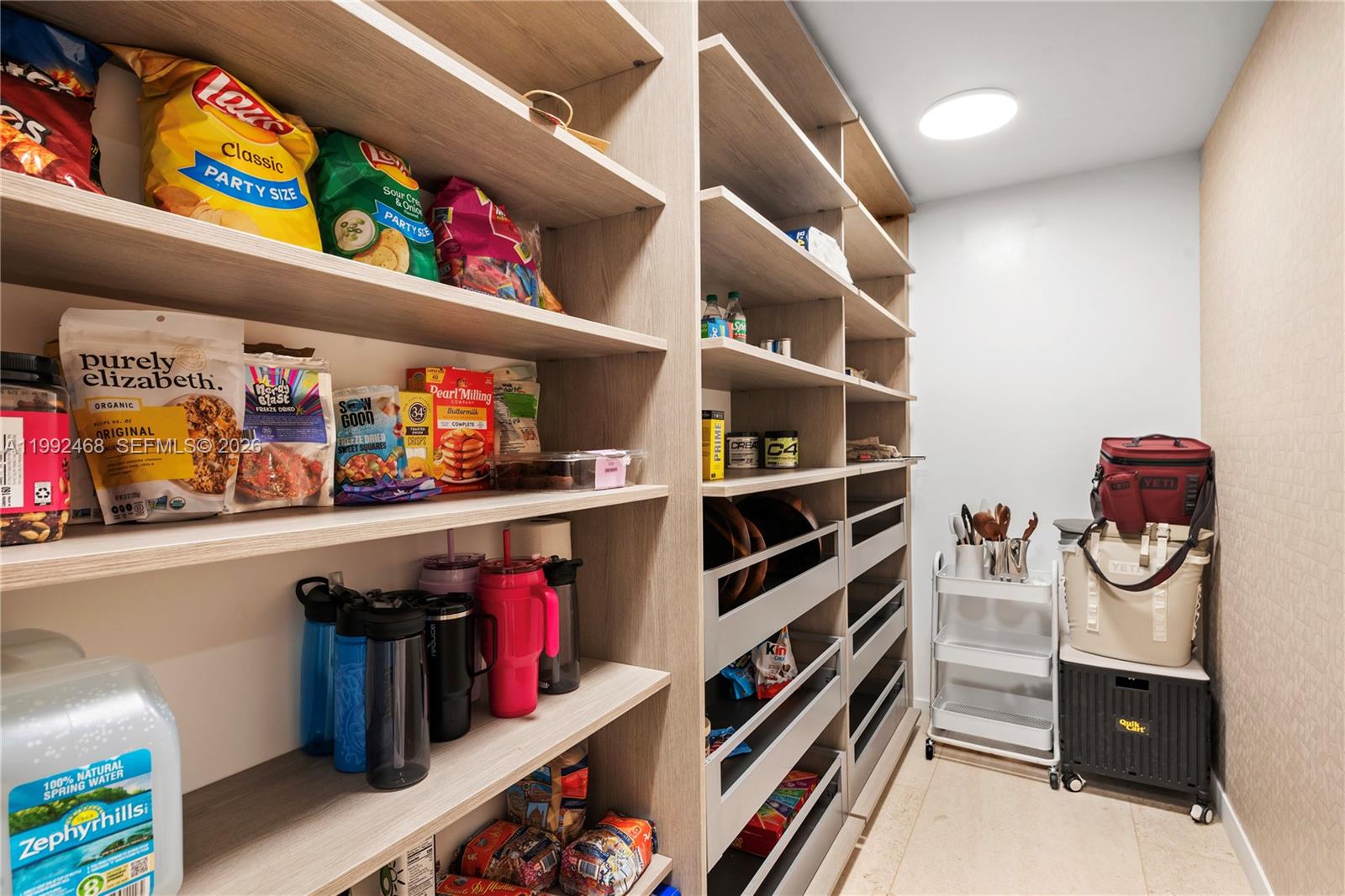 1135 103rd St #303 Bay Harbor Islands, FL 33154