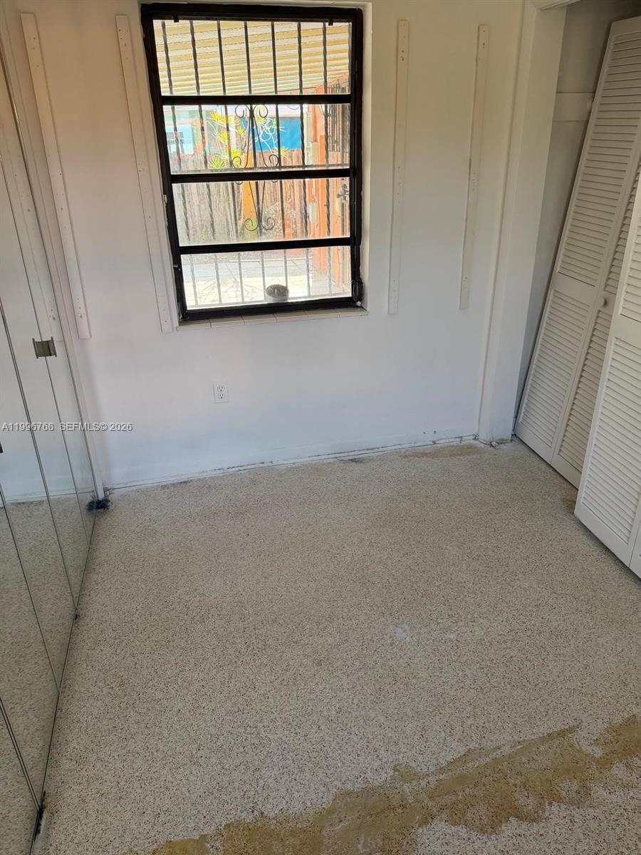 1185 W 32nd St Hialeah, FL 33012